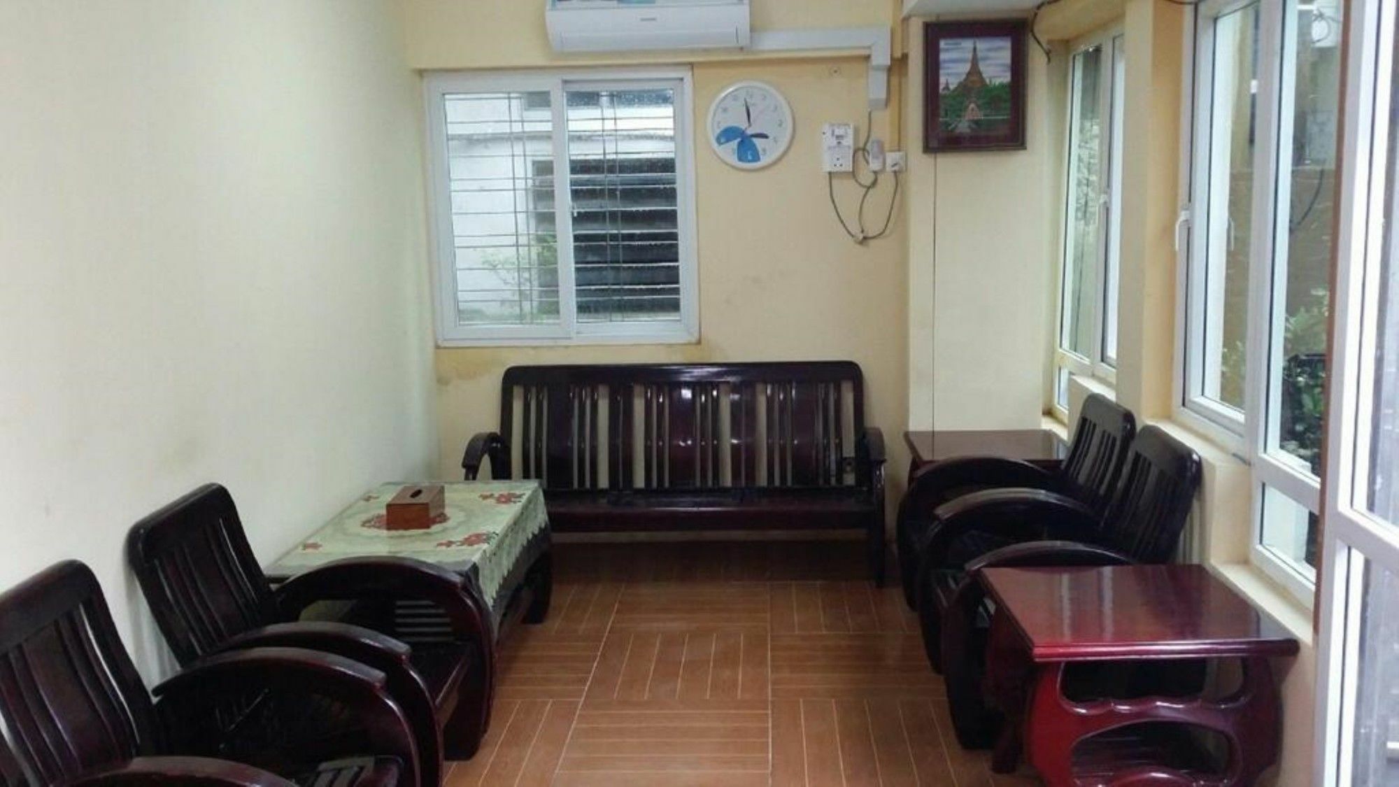 T Venus Hostel Yangon Luaran gambar